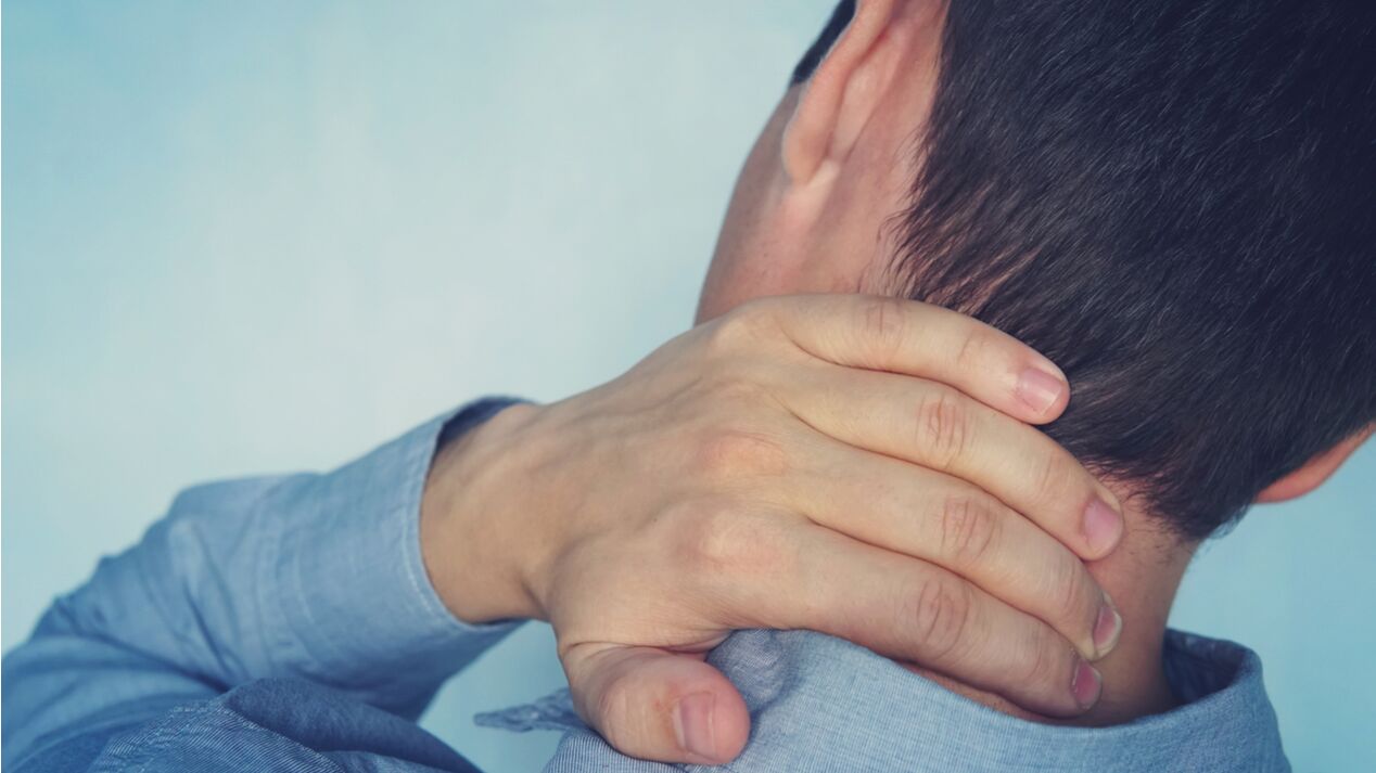 Dolor de cuello en los hombres